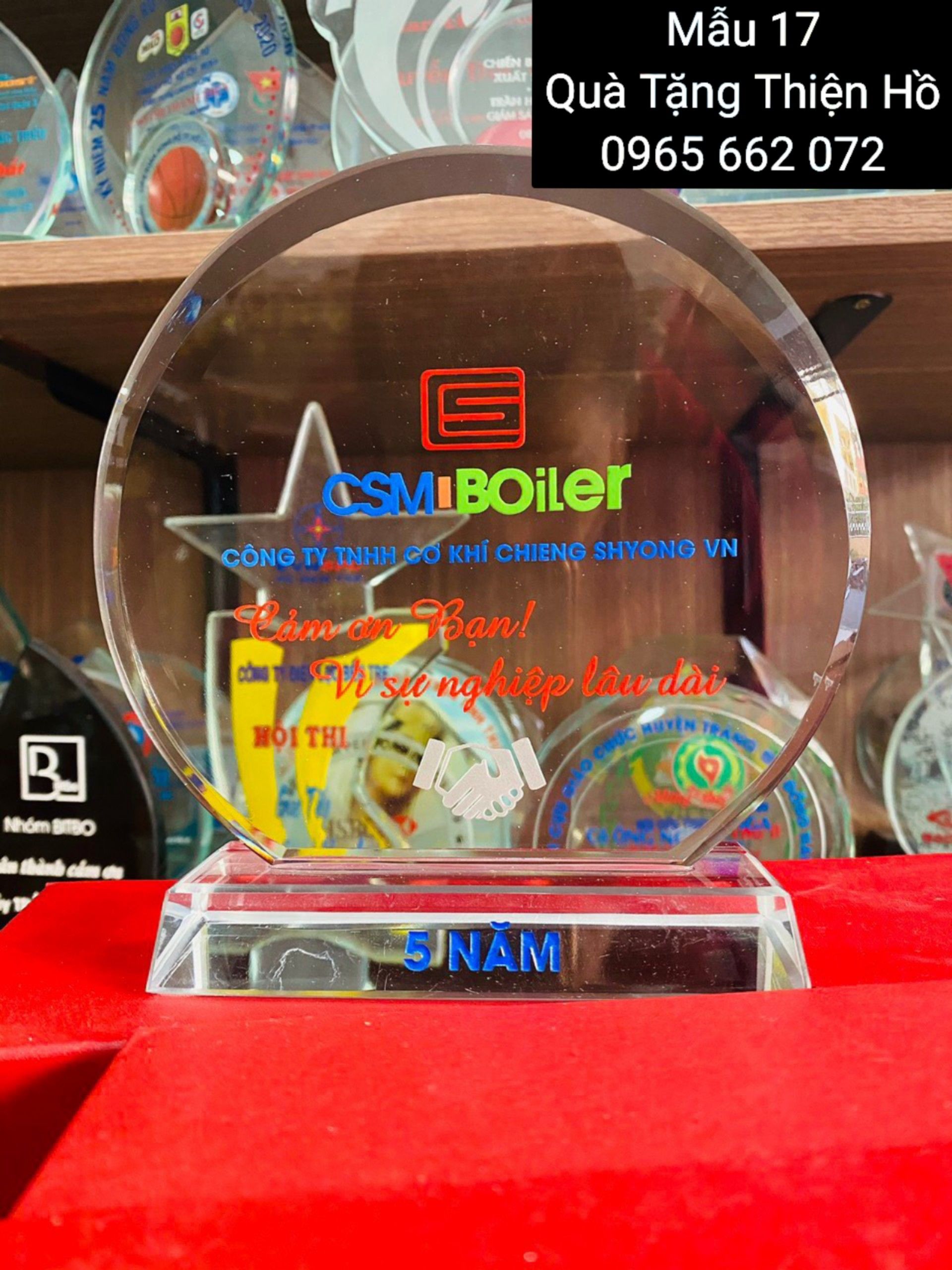 KỶ NIỆM CHƯƠNG THỦY TINH 08 2 22