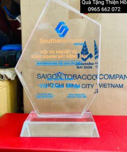 KỶ NIỆM CHƯƠNG THỦY TINH 07