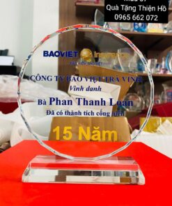 KỶ NIỆM CHƯƠNG THỦY TINH 06 5 31