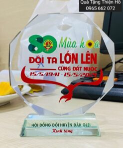 KỶ NIỆM CHƯƠNG THỦY TINH 05 5 35