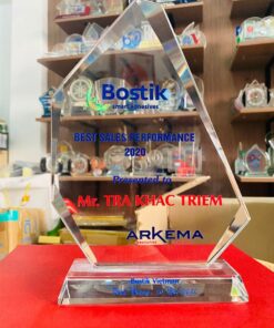 KỶ NIỆM CHƯƠNG THỦY TINH 04 7 37