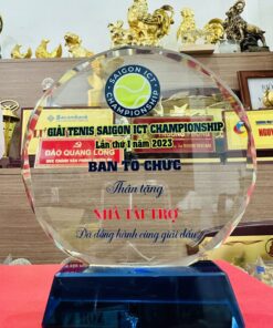 KỶ NIỆM CHƯƠNG THỦY TINH 12