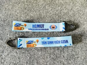 Back to School - Sắc màu sinh động cho năm học mới 3 Móc khoá vải kết hợp móc dây đeo điện thoại