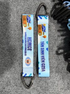 Back to School - Sắc màu sinh động cho năm học mới 5 Móc khoá vải kết hợp móc dây đeo điện thoại