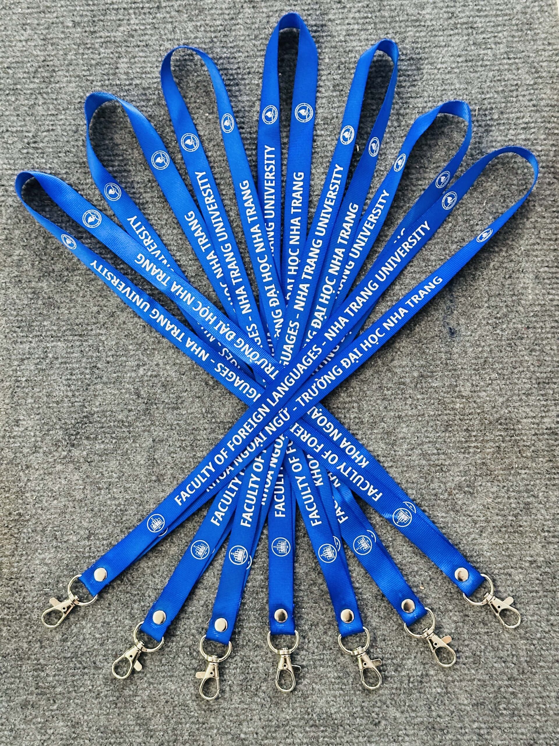 DÂY ĐEO THẺ - THIẾT KẾ THEO YÊU CẦU 35 1 IMG 3160 min scaled