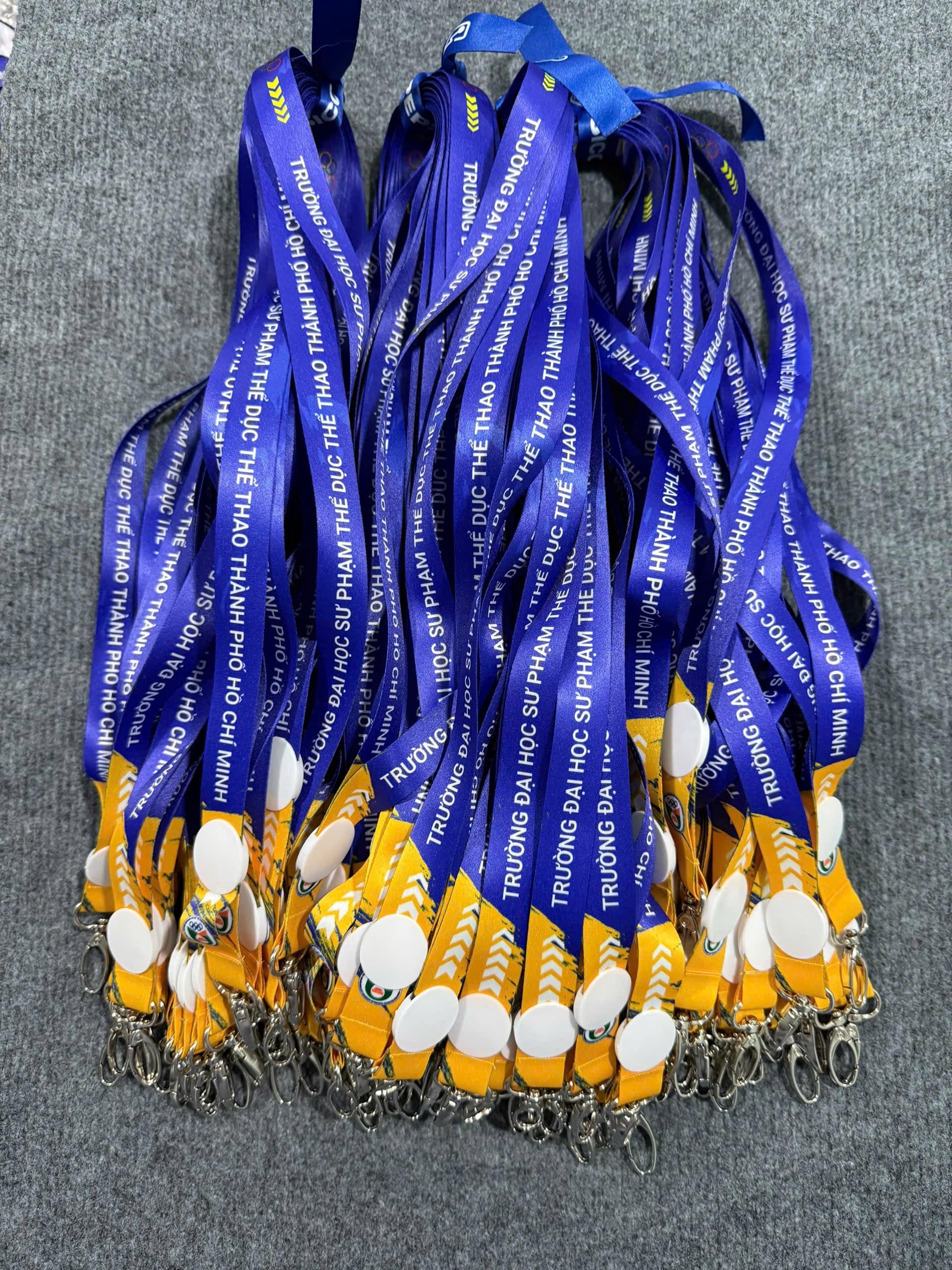 DÂY ĐEO THẺ - THIẾT KẾ THEO YÊU CẦU 36 2 IMG 3163 min