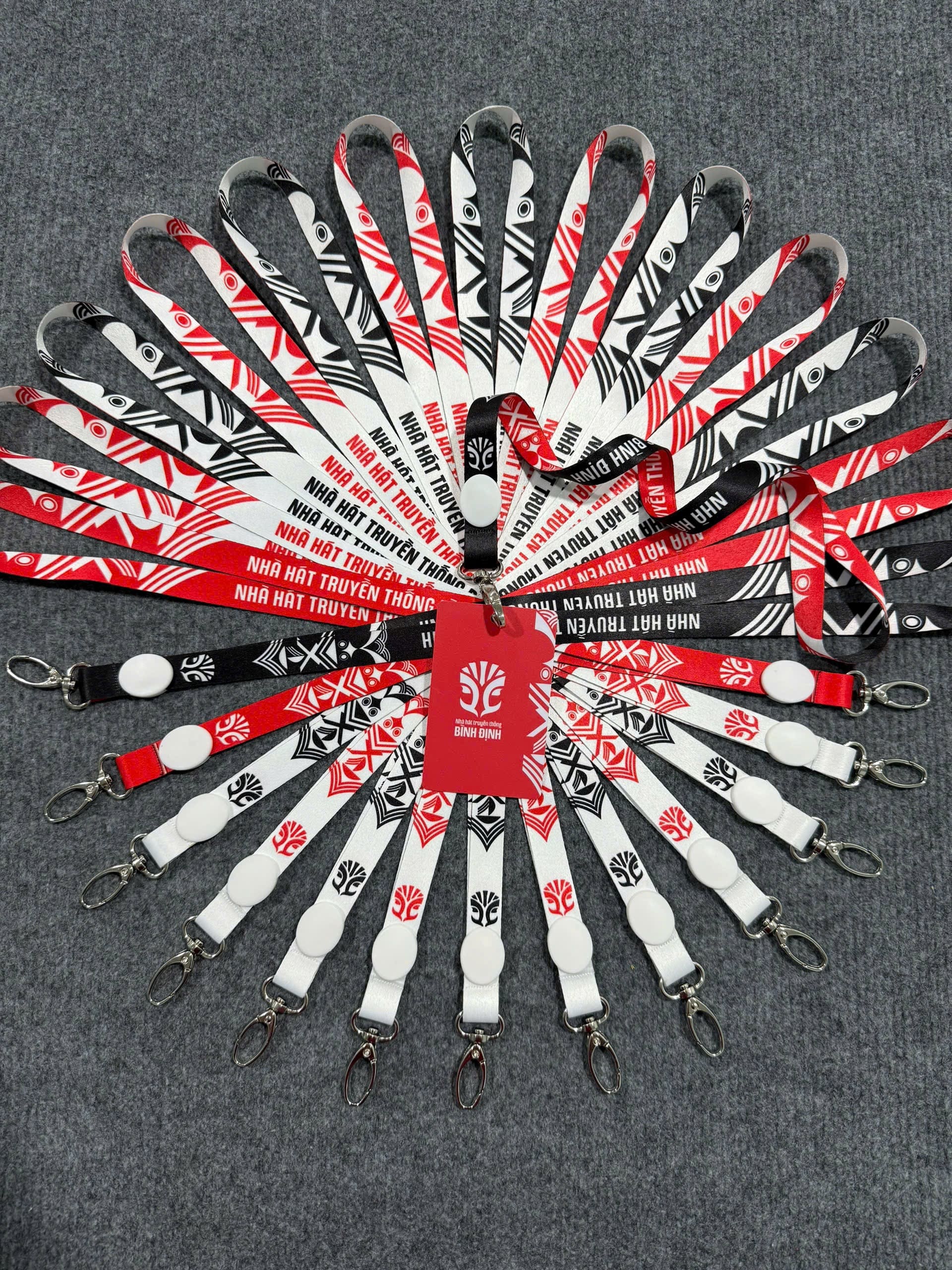 DÂY ĐEO THẺ - THIẾT KẾ THEO YÊU CẦU 18 1 IMG 3277