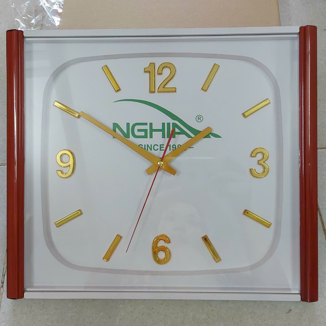 ĐỒNG HỒ 18 5 z6128603984846 c94b9e302a6ff81b83ef12644813e93d