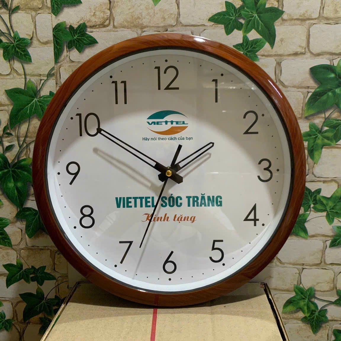 ĐỒNG HỒ 14 5 z6128604086069 0b6e3b3926bf99801c9fbd19a38335a0