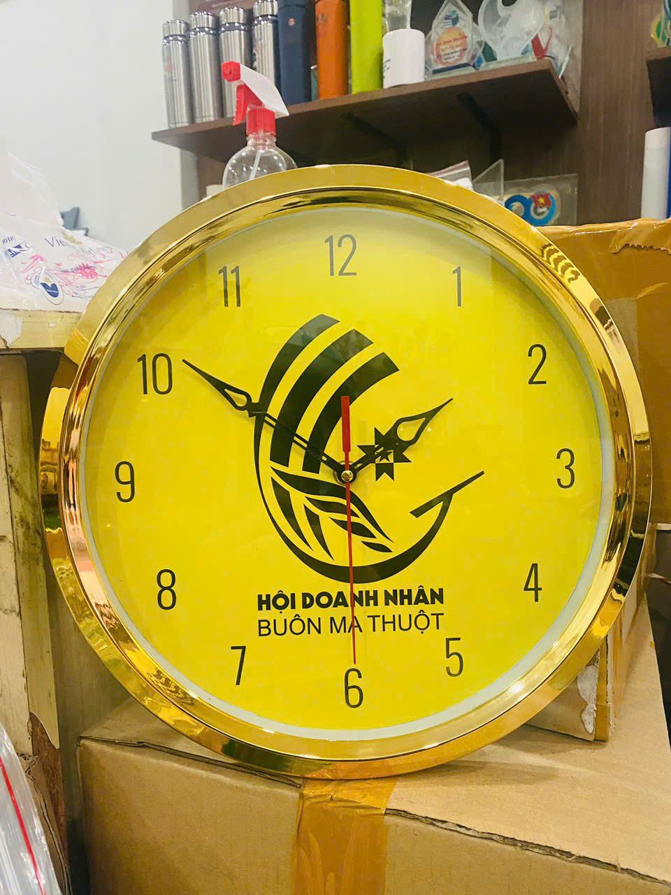 ĐỒNG HỒ 14 3 z6128604098962 c9400ea31fb6b97d29009e1170b29abf