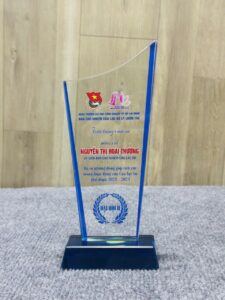 KỶ NIỆM CHƯƠNG PHA LÊ 18 6 z6152794144018 1bea9b37e97dd9066fa5e88a01de496f