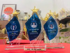 KỶ NIỆM CHƯƠNG PHA LÊ 11 8 z6152796669966 7bd5279905a18a9556b1af82901e9c4f