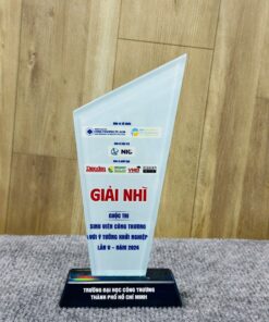 KỶ NIỆM CHƯƠNG PHA LÊ 16 7 z6160254921773 fd4dcadb5a1c83fad423770163aa1e94