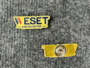 Khách muốn đặt hàng huy hiệu cắt theo Logo thì cần làm gì? 5 Nhận thiết kế mẫu trước khi sản xuất hàng loạt