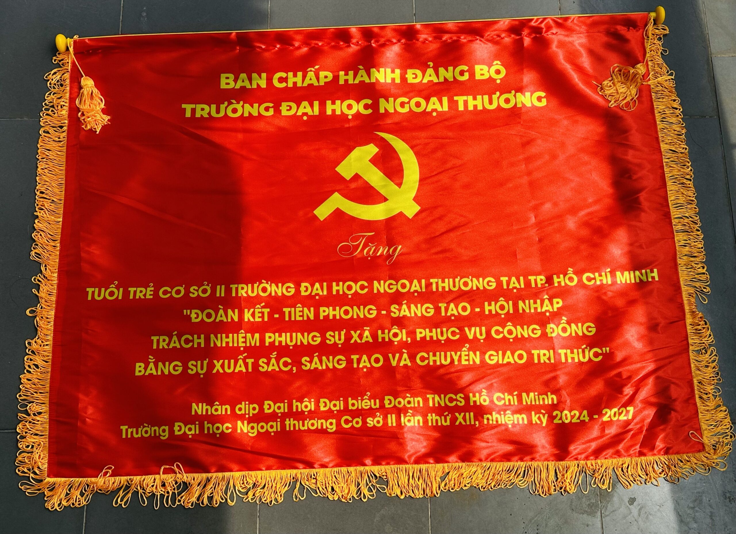 CỜ LƯU NIỆM 05 1 z6871660492165 dd6faf35dccff008a95ef0a9bf3594ce scaled