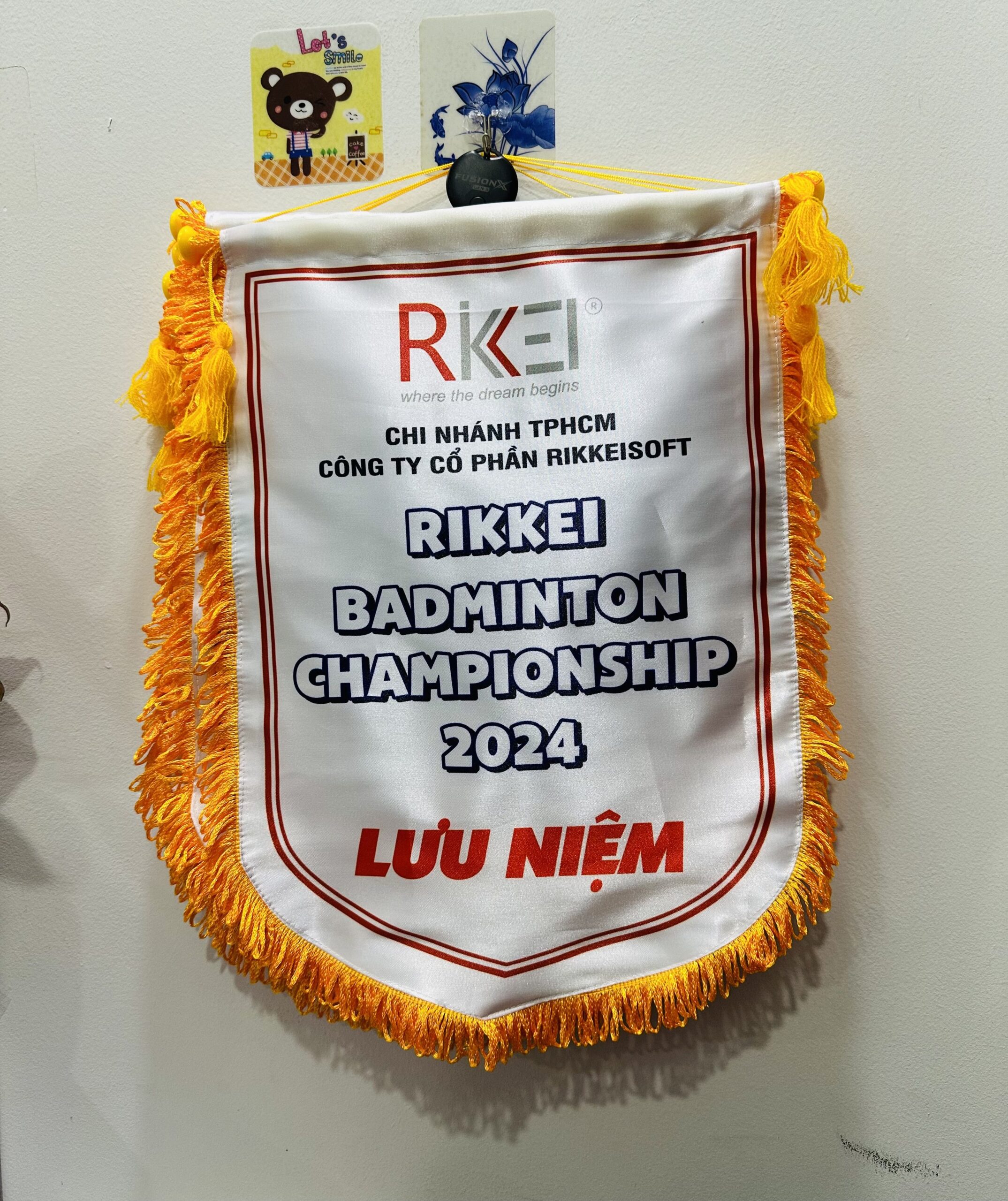 CỜ LƯU NIỆM 03 5 z6871660498283 eb02ec9f650e4f4fbd13c5b15857415d scaled