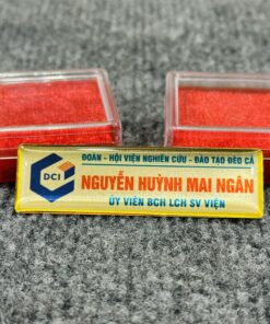 BẢNG TÊN CÀI ÁO IN 08