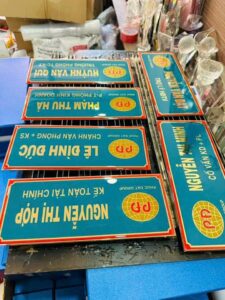 BẢNG CHỨC DANH ĐỂ BÀN 03 4 z6871683965353 ae0e0d013a5920fffdb6ac59de9d7e24