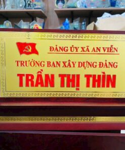 BẢNG CHỨC DANH ĐỂ BÀN 02