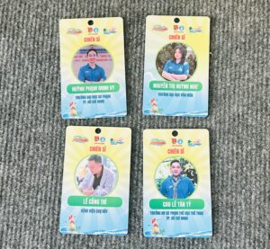 THẺ TÊN NHỰA 10 8 z6871725474492 193bb93c7dcd6e5839559a605bd7a2d1