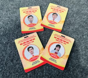 THẺ TÊN NHỰA 09 8 z6871725486963 8534f3cf8beb891bf0c85213fe3e3305