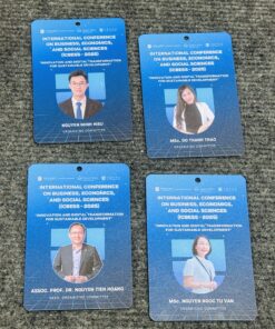 THẺ TÊN NHỰA 08