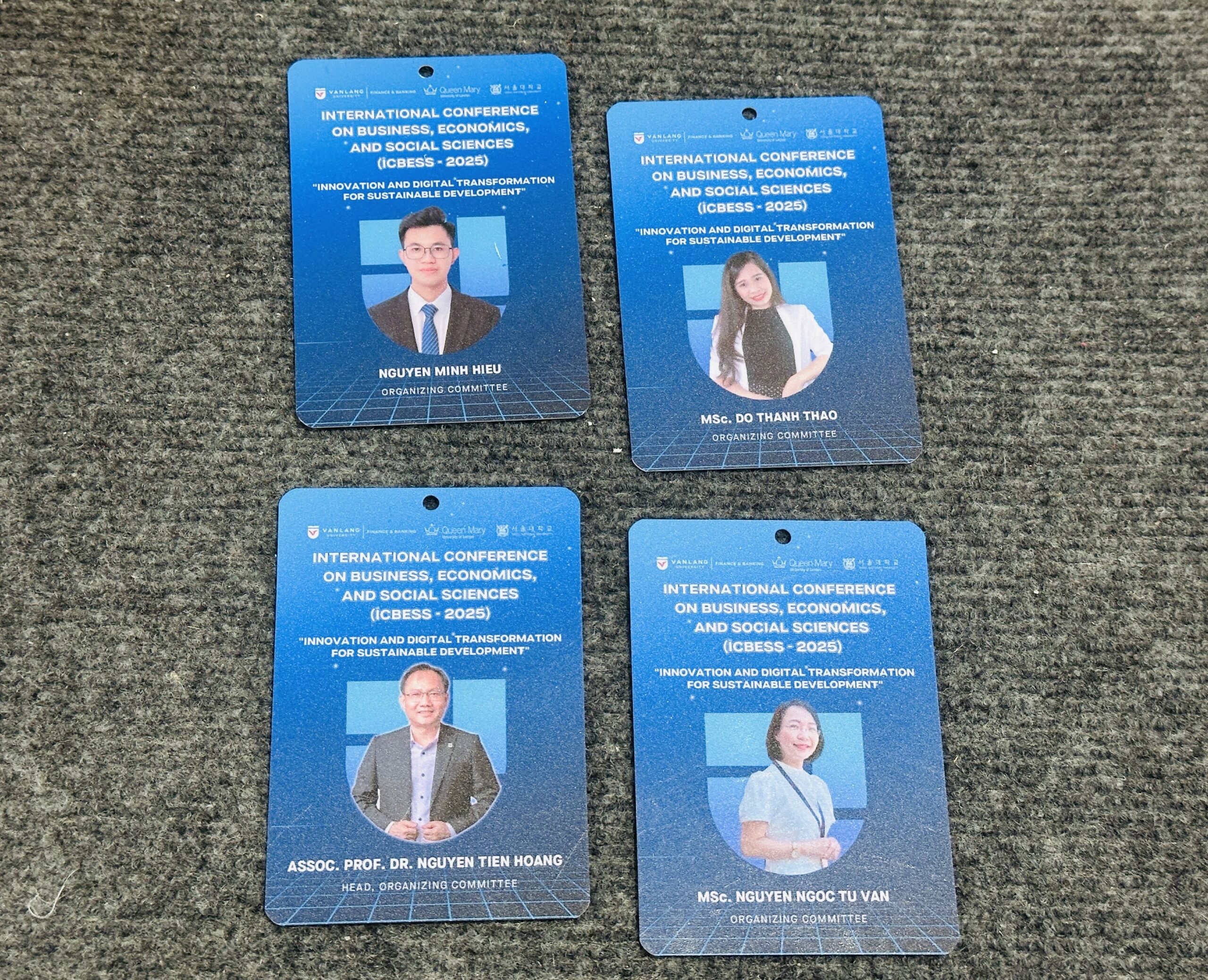 THẺ TÊN NHỰA 08 1 z6871725528464 a6cf815202d6ab5a513c078312b8a789 scaled