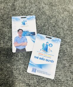 THẺ TÊN NHỰA 07