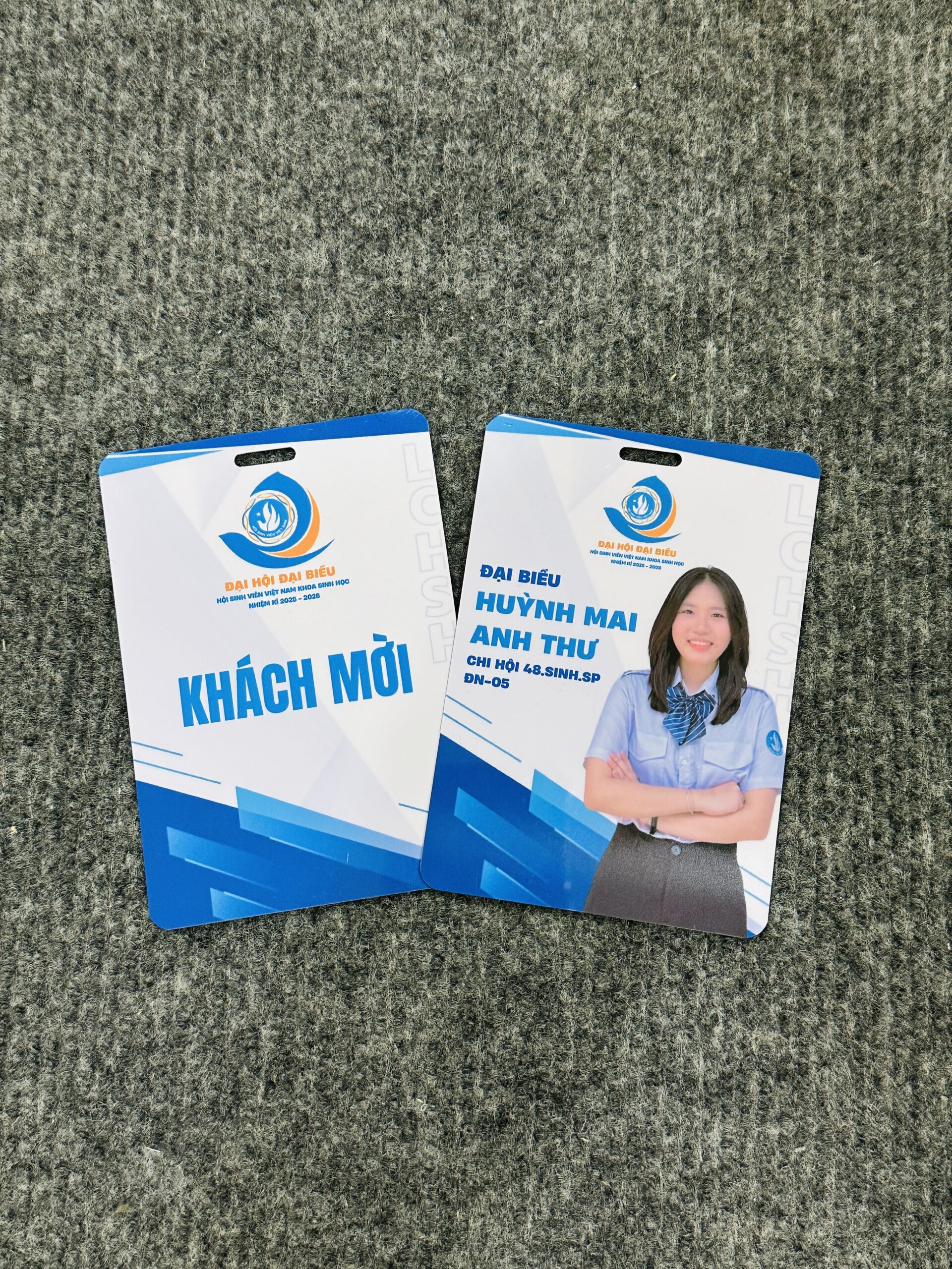 THẺ TÊN NHỰA 05 4 z6871725576426 f784f58767a49efa63332195b84ca4eb scaled