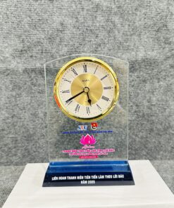 ĐỒNG HỒ 09 6 z6871840675238 ec9b9277b954d1aef18ed6c99519590f