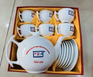 BỘ ẤM TRÀ 06