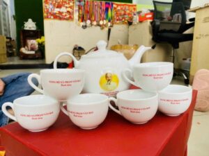 BỘ ẤM TRÀ 04 12 z6871861458351 d32406b2eb7aadd9ae7231cf57c9ce2d