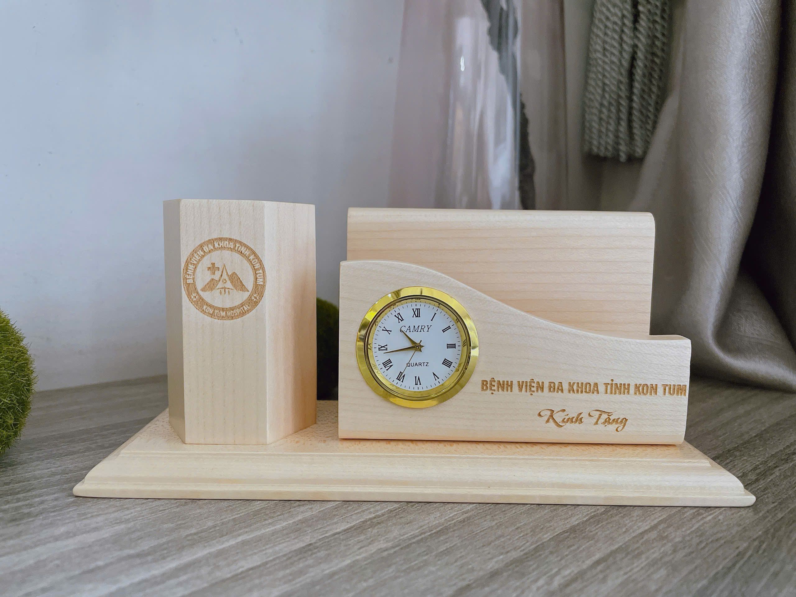 ĐỒNG HỒ 07 5 z6871896014008 aa69a7a3e09b805bf133ac26612e25d2