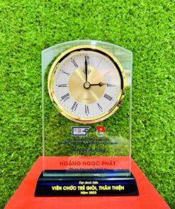 ĐỒNG HỒ 02 7 z6872393115750 5b441165d83f2e057184256acff6e6f1