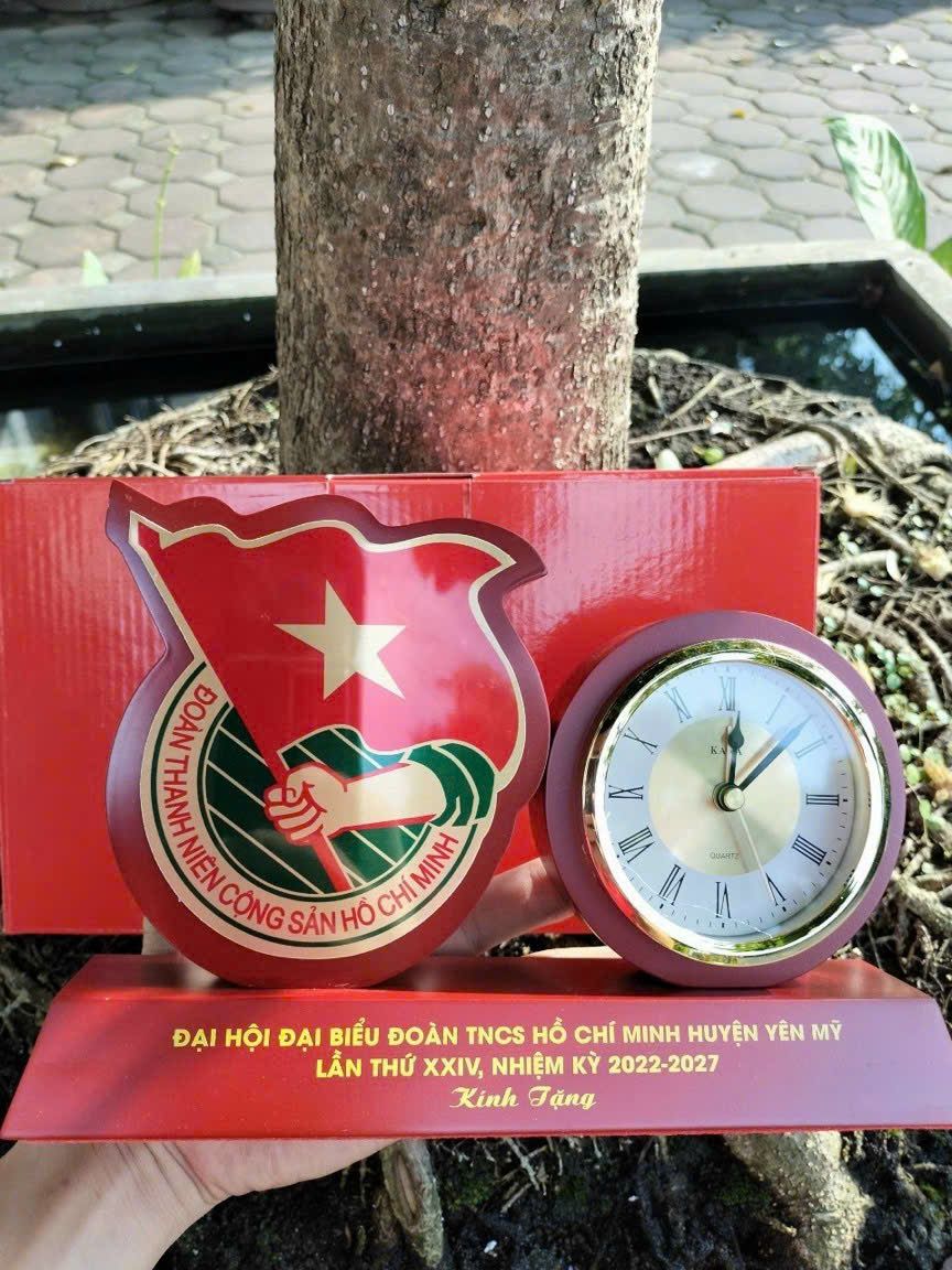 ĐỒNG HỒ 05 4 z6872393273524 a38c8f57c8b9a8f9f01e7d1c5e7ad113