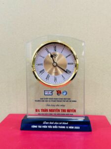 ĐỒNG HỒ 01 10 z6872393324130 333edee3dcbdf48fe3ffa030281d5f2e