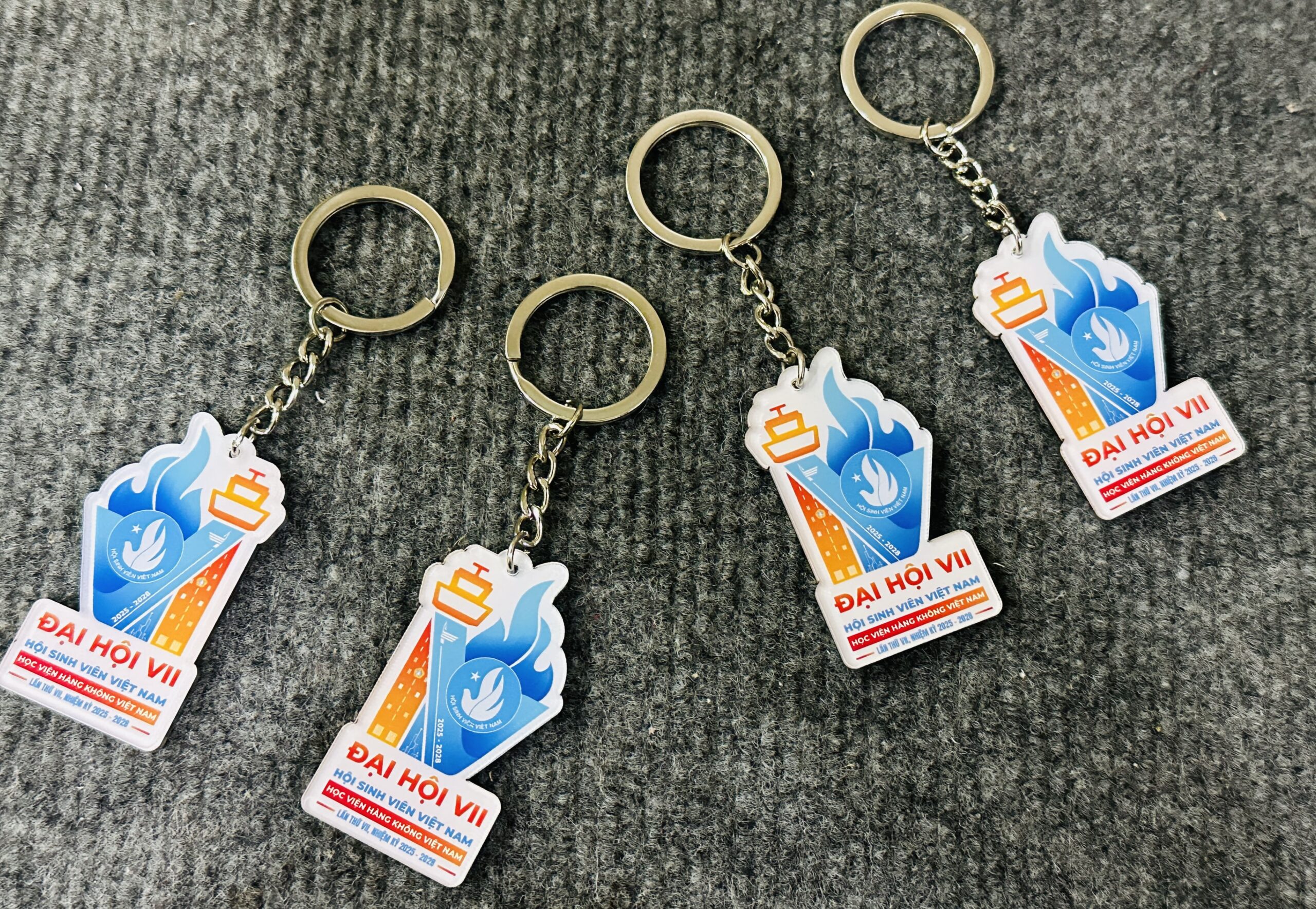 MÓC KHOÁ SẢN XUẤT THEO YÊU CẦU 20 3 IMG 3688 scaled