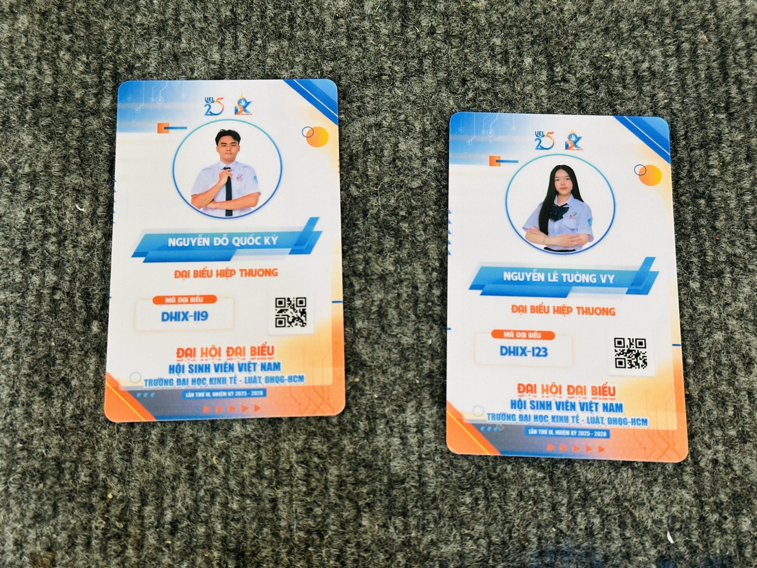 THẺ TÊN NHỰA 14 5 IMG 3704 scaled