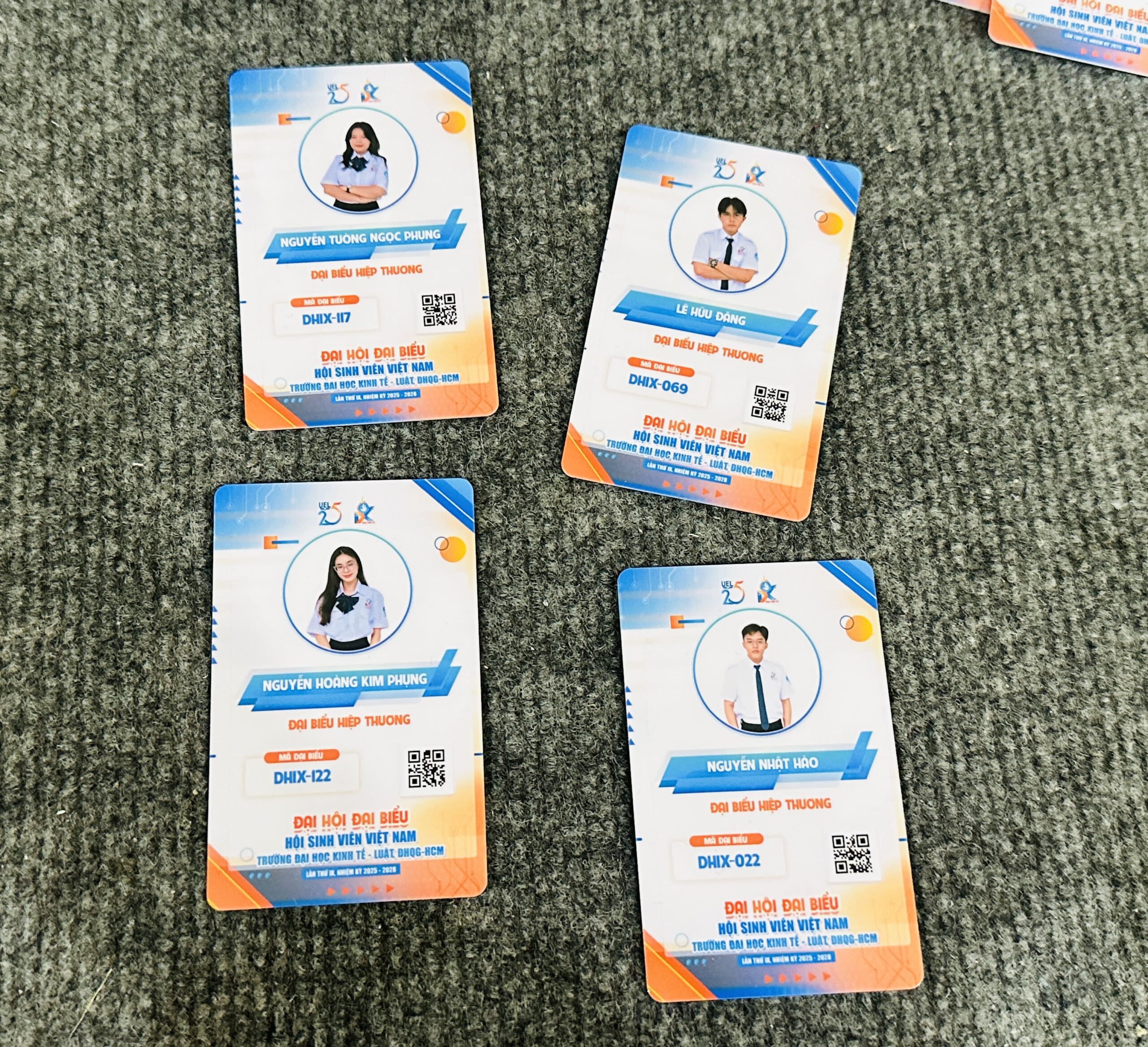 THẺ TÊN NHỰA 14 2 IMG 3707 scaled