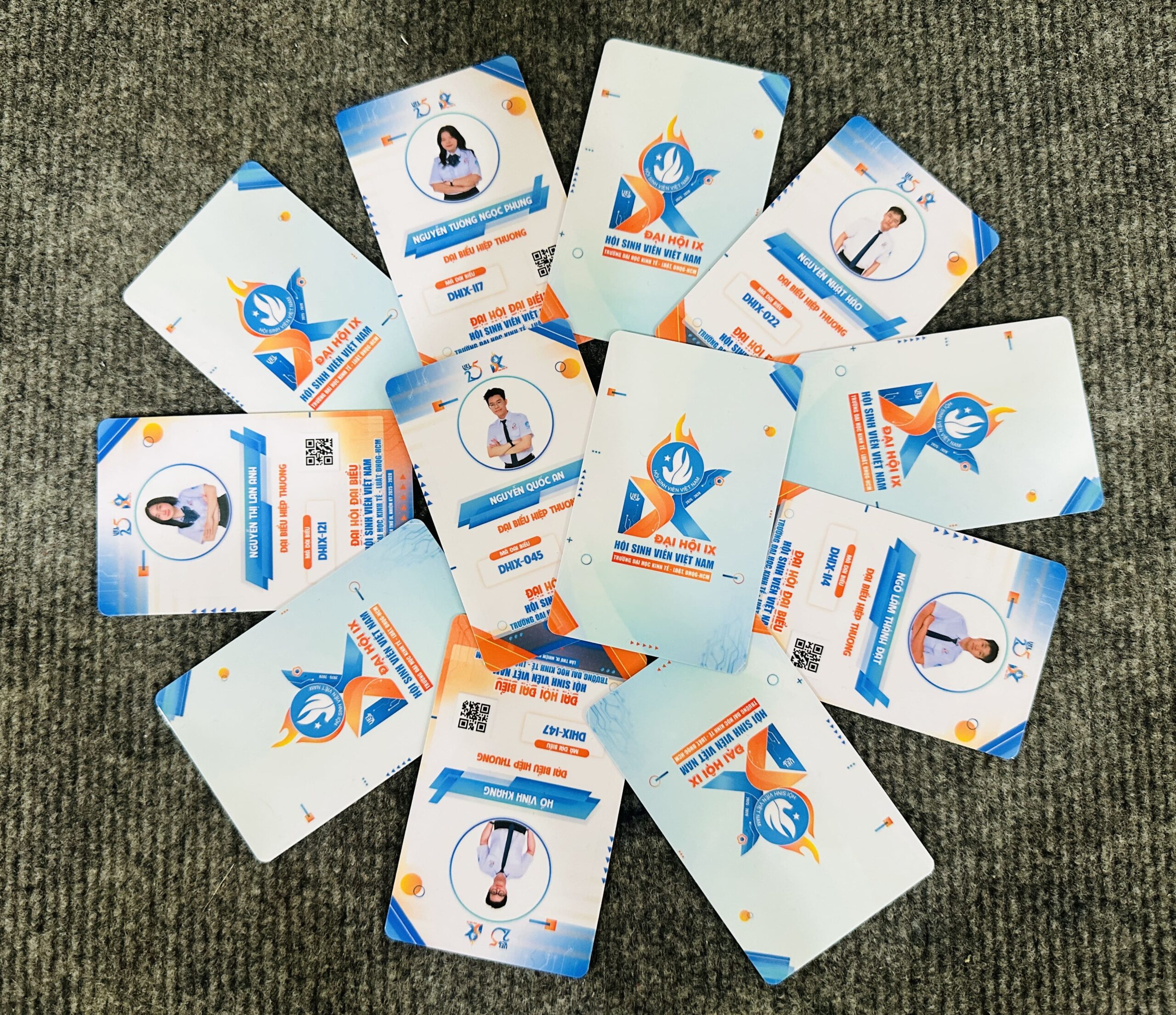 THẺ TÊN NHỰA 14 6 IMG 3709 scaled