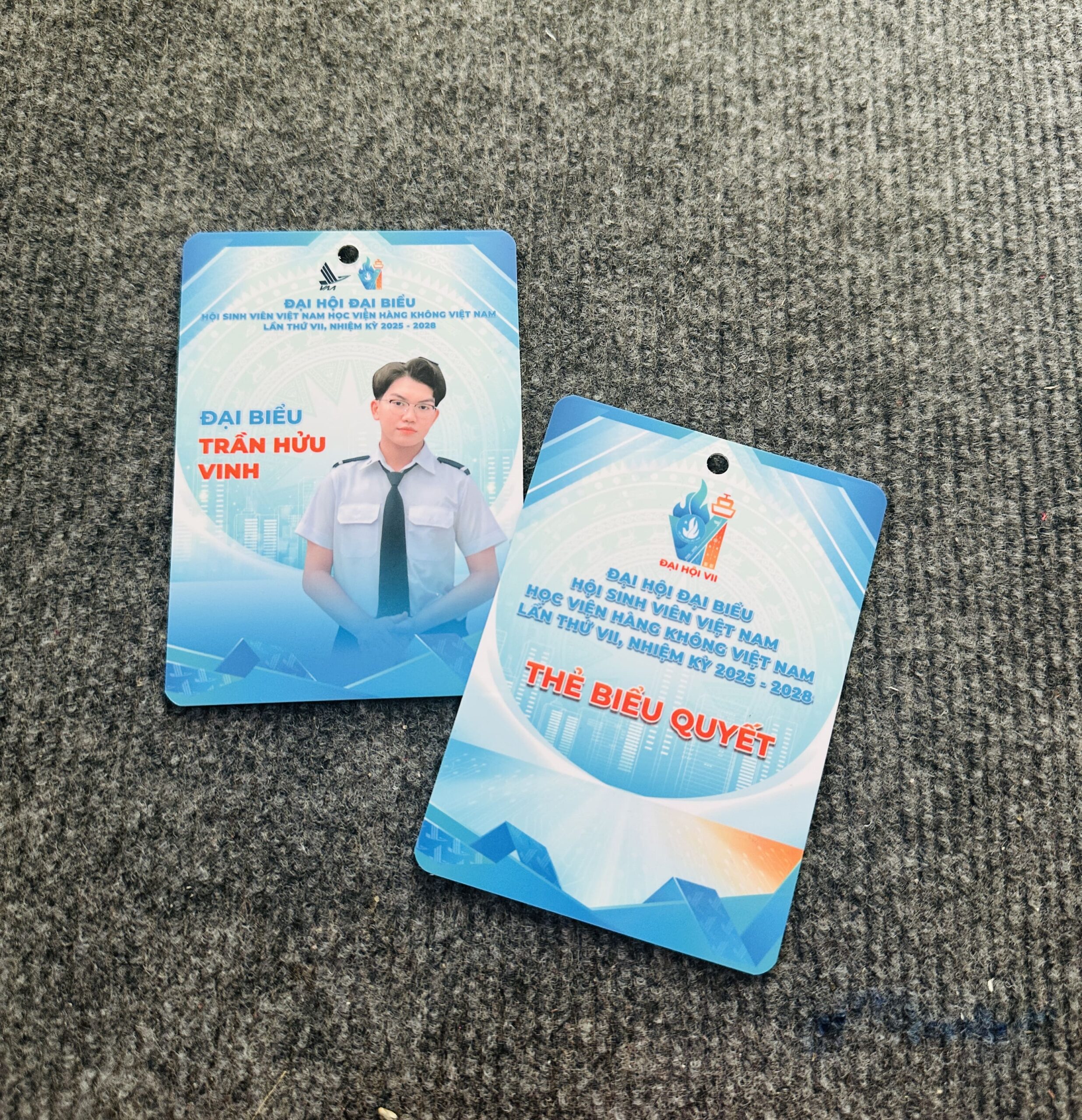 THẺ TÊN NHỰA 15 2 IMG 3733 scaled