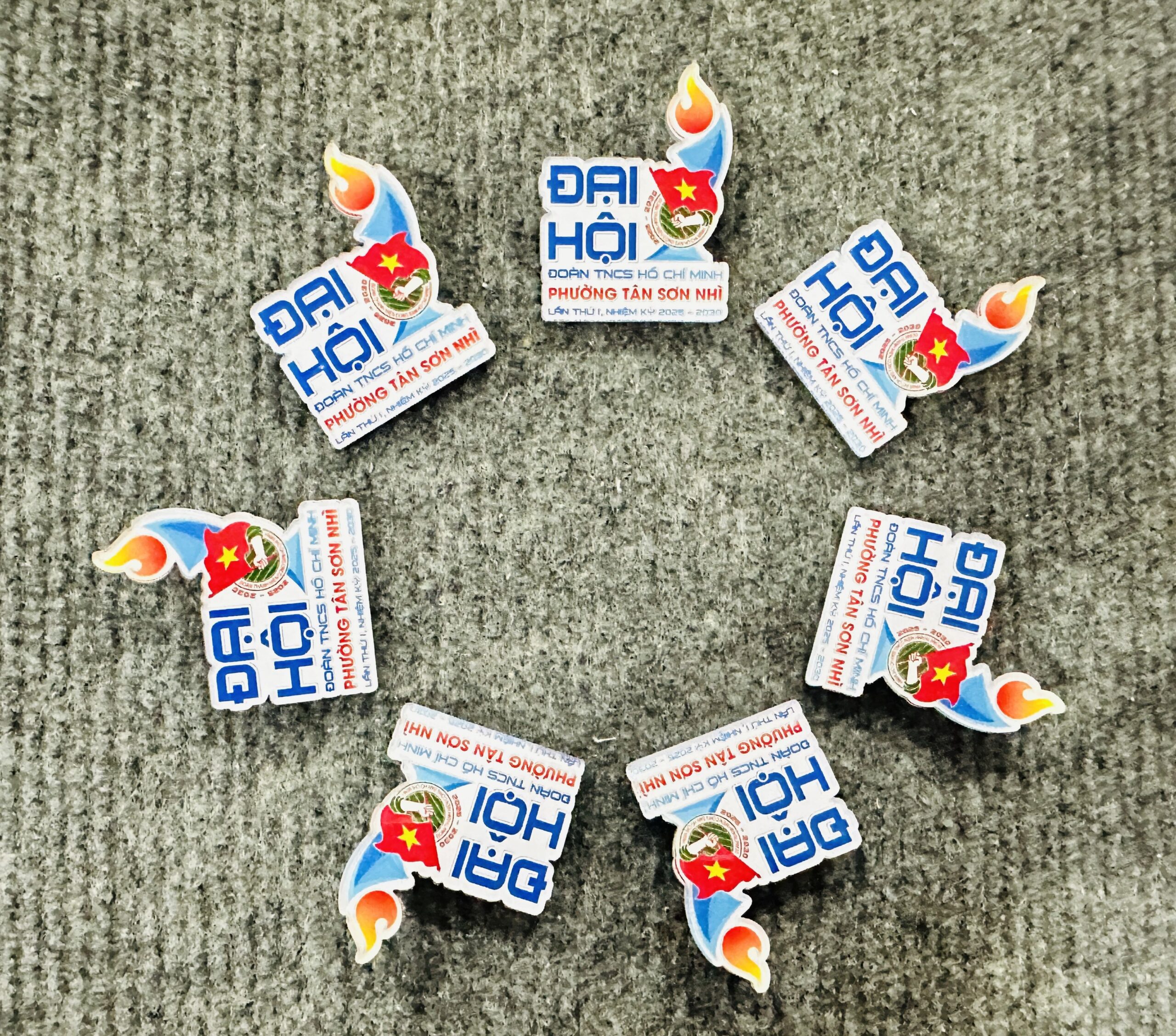 HUY HIỆU SẢN XUẤT THEO YÊU CẦU 21 7 IMG 3948 scaled