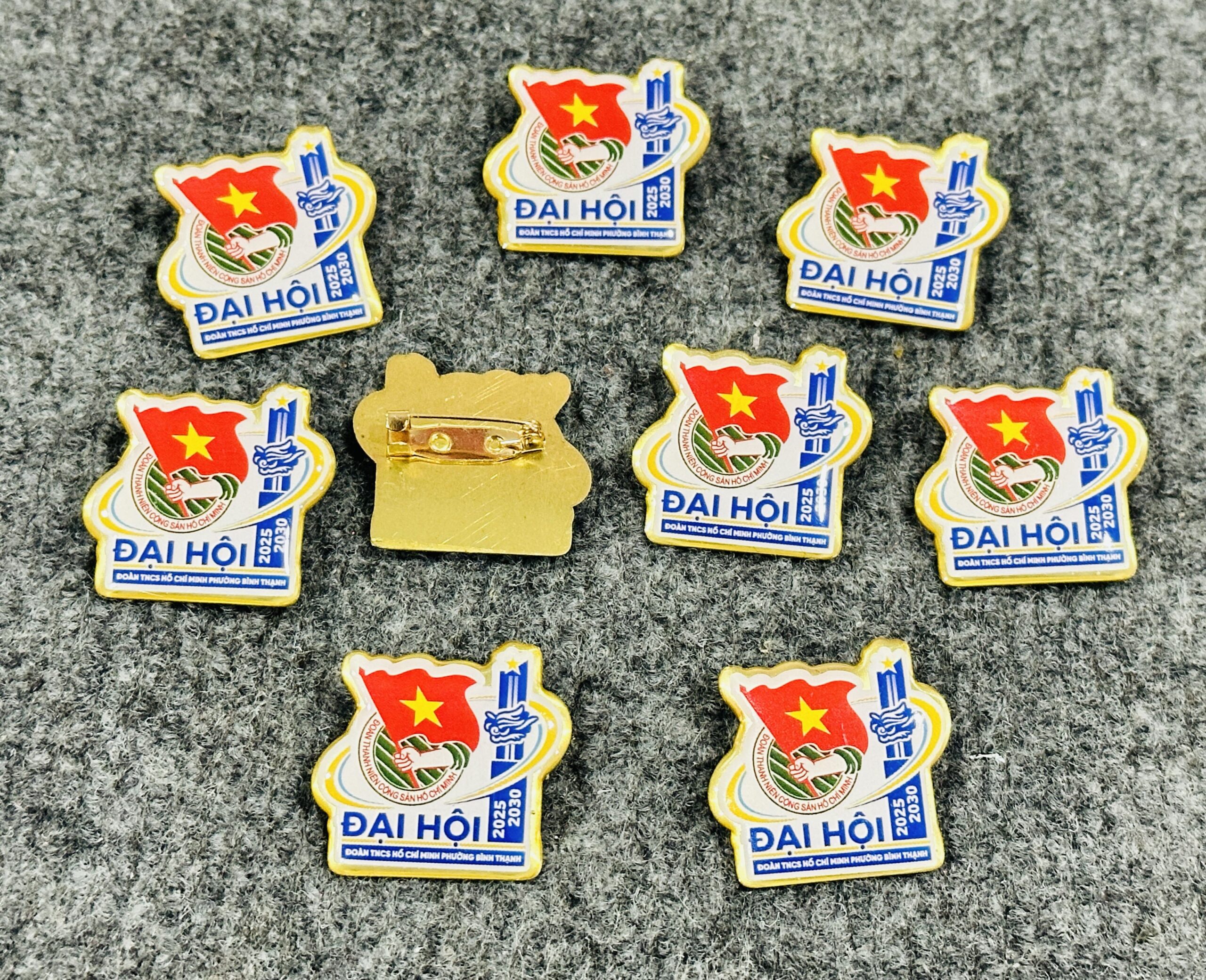 HUY HIỆU SẢN XUẤT THEO YÊU CẦU 22 5 IMG 4008 scaled