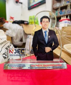 KỶ NIỆM CHƯƠNG CẮT THEO LOGO – THEO MẪU THIẾT KẾ RIÊNG 21 7 IMG 4331