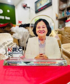 KỶ NIỆM CHƯƠNG CẮT THEO LOGO – THEO MẪU THIẾT KẾ RIÊNG 21 8 IMG 4332