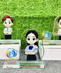 KỶ NIỆM CHƯƠNG CẮT THEO LOGO – THEO MẪU THIẾT KẾ RIÊNG 19 14 IMG 4874