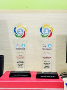 KỶ NIỆM CHƯƠNG THUỶ TINH 35